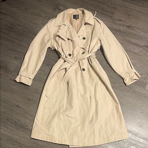 DYNAMITE Beige Trench Coat